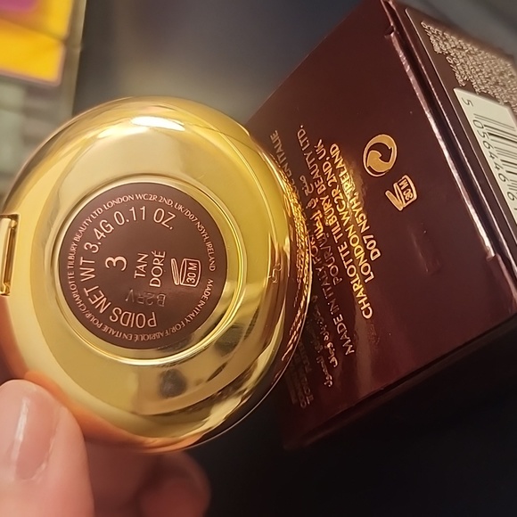 Charlotte Tilbury Mini Airbrush Flawless Finish Setting Powder 3Tan/Dore - Picture 5 of 7